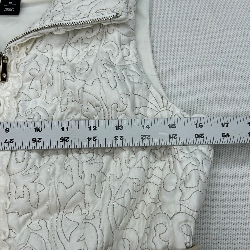 White House Black Market Quilted Vest Small Ivory Embroidered Bling Belt NWT - Picture 11 of 12